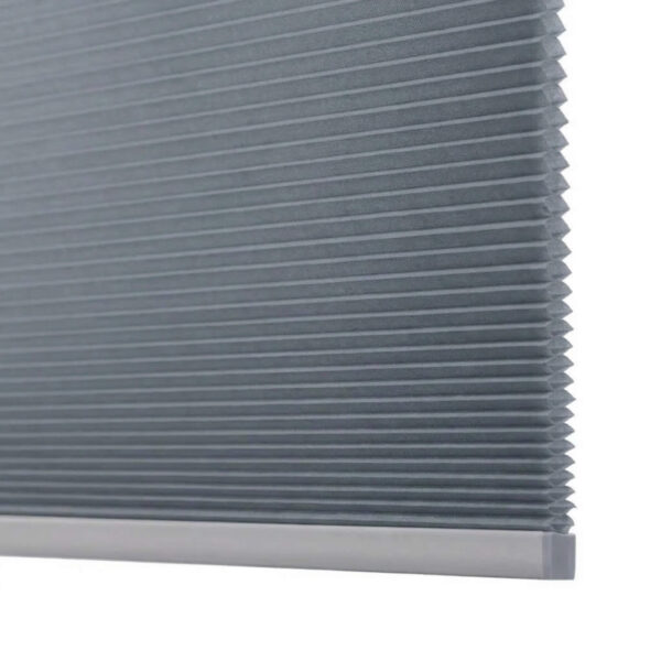 Plissegardin BASIC med snorbetjening dobbel duk detalj